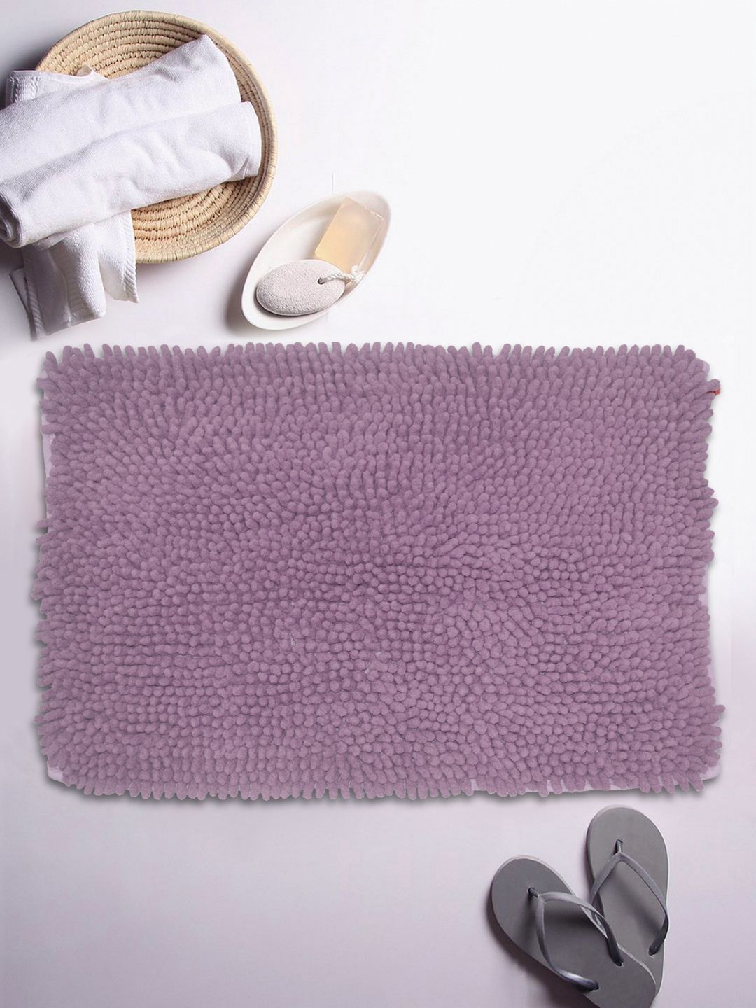 BIANCA Purple Solid Micro-Chenille Tufted Anti-Skid Bath Rug Price in India