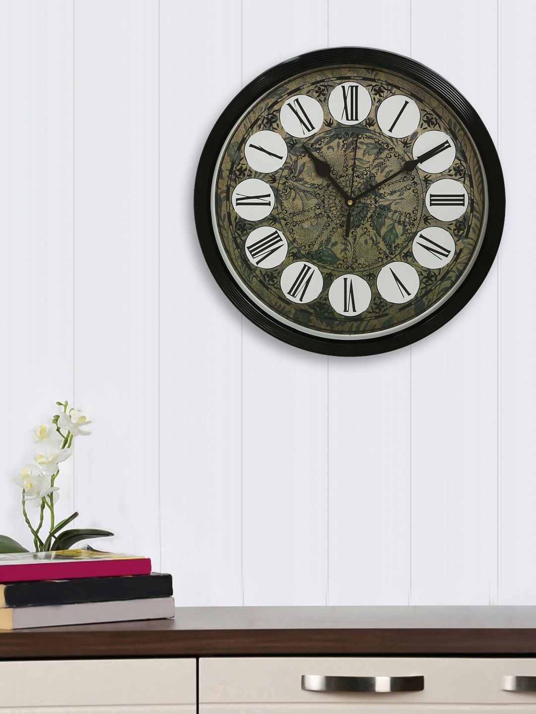 eCraftIndia Black & White Round Printed Analogue Wall Clock 31.7 cm Price in India