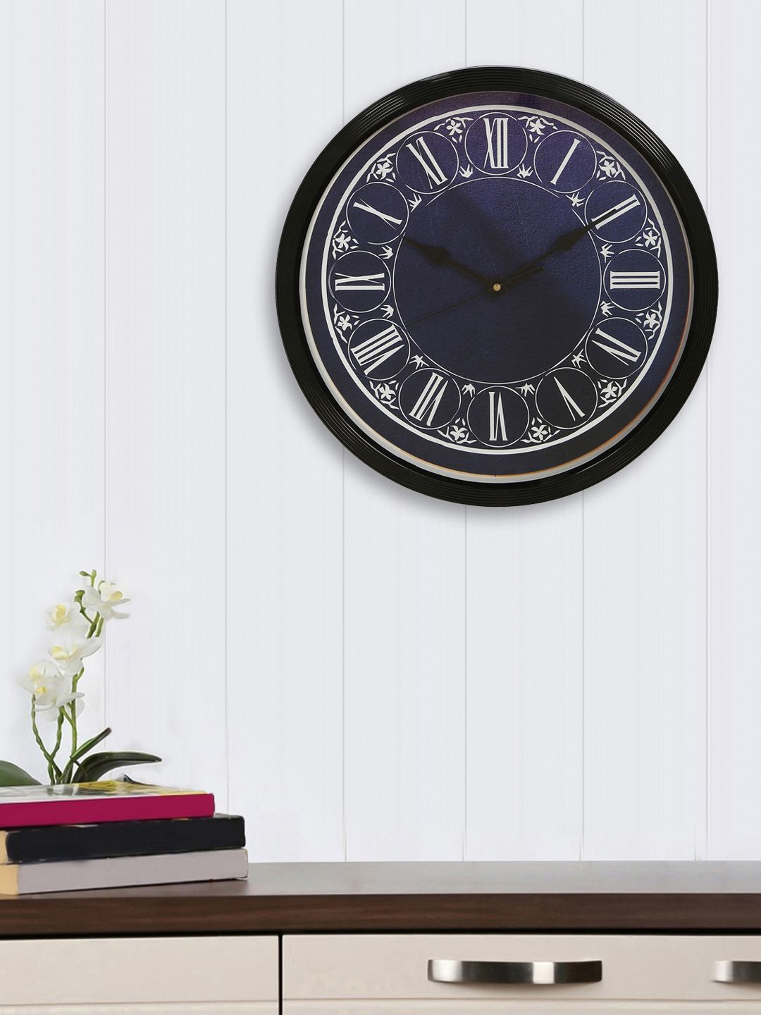 eCraftIndia Blue Round Printed Analogue Wall Clock Price in India