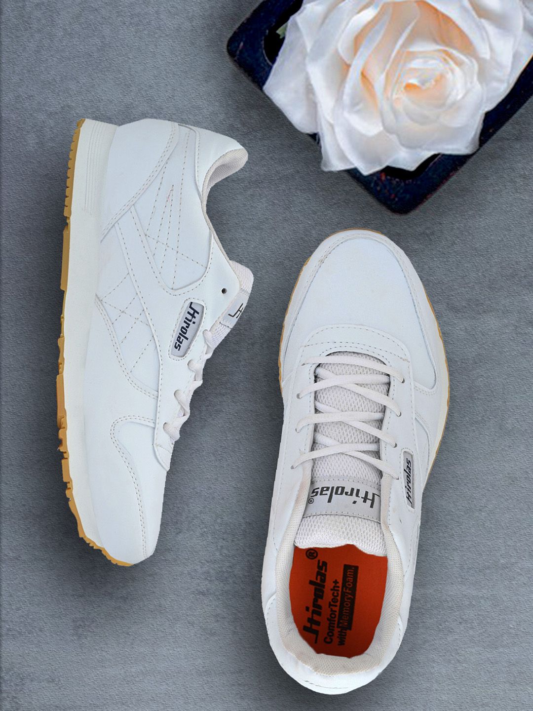 HIROLAS Men White Running Shoes