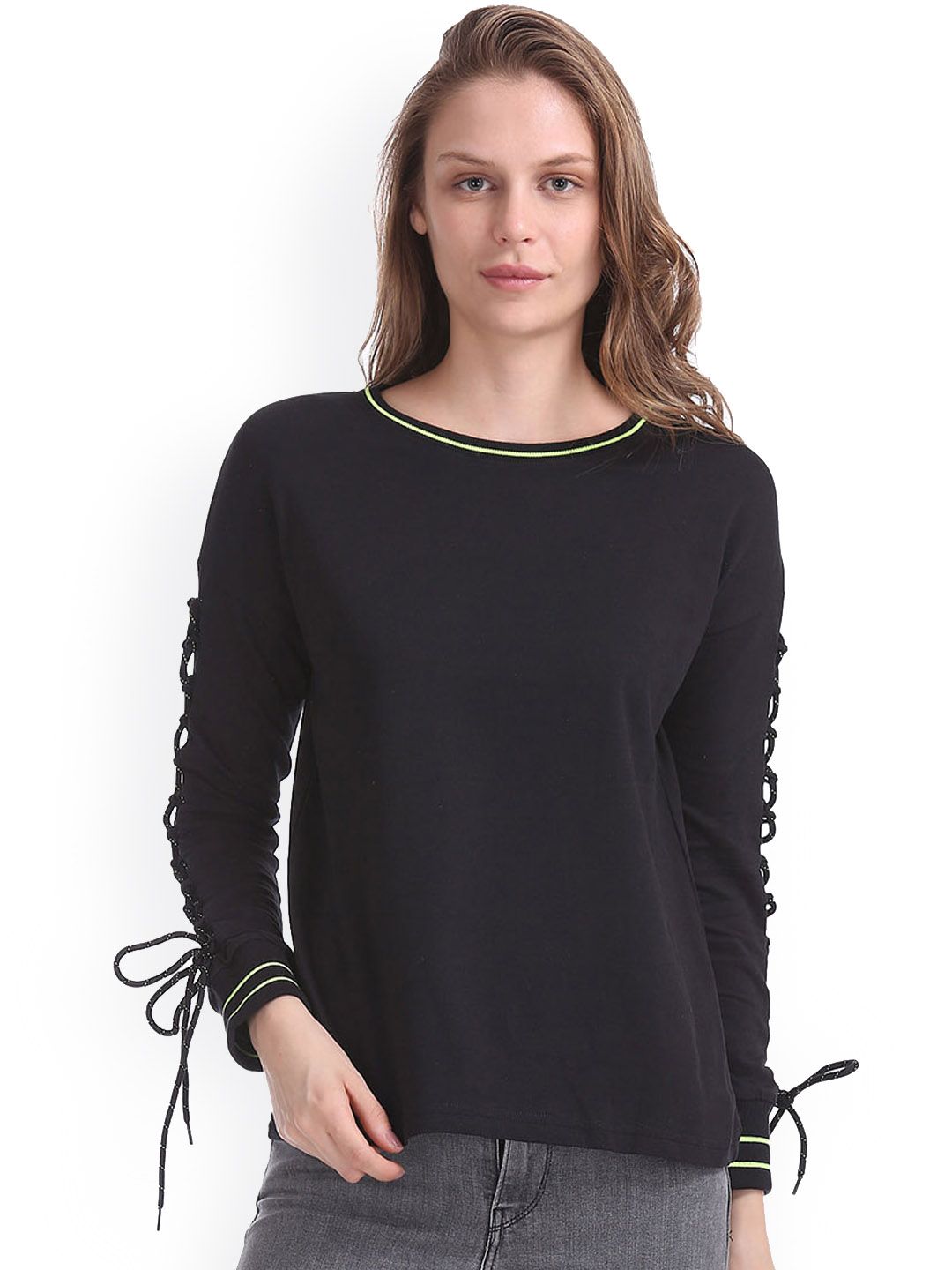 Sugr Women Black Solid Sweatshirt Price in India