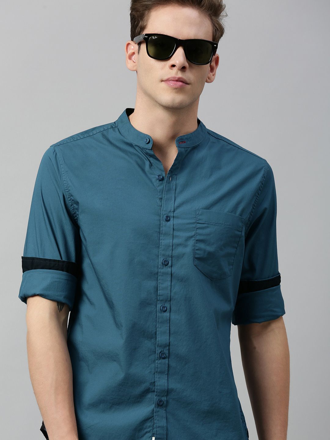 Roadster Men Teal Blue Regular Fit Solid Casual Shirt