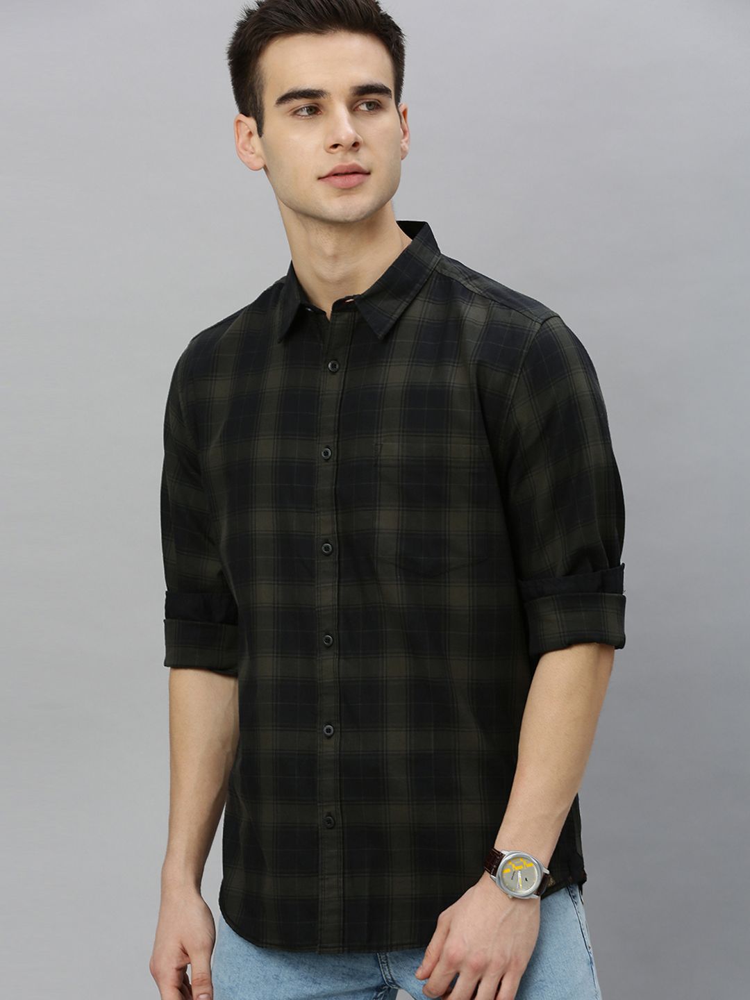 Roadster Men Olive Green & Black Checked Casual Shirt