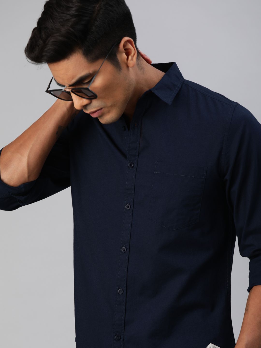 Roadster Men Navy Blue Regular Fit Solid Casual Shirt
