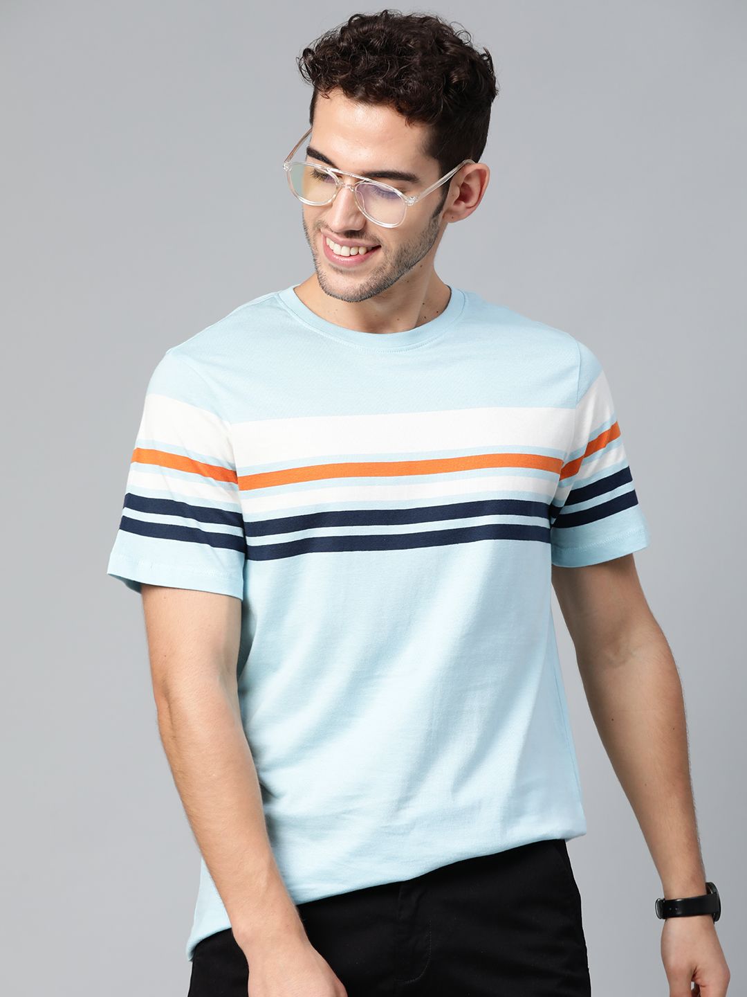 Mast & Harbour Men Blue & White Striped Round Neck T-shirt