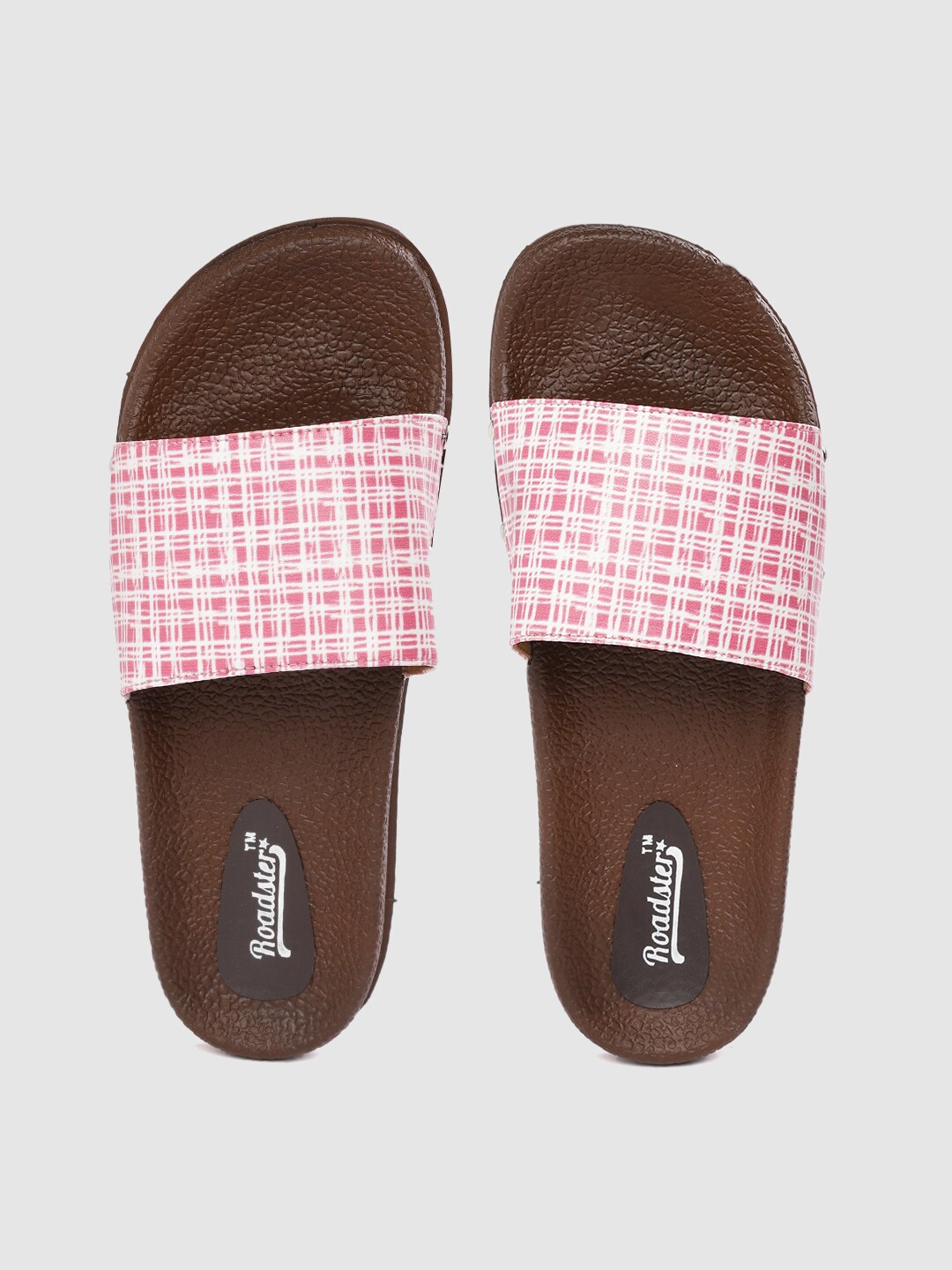 Roadster Women Pink & White Checked Sliders Price in India