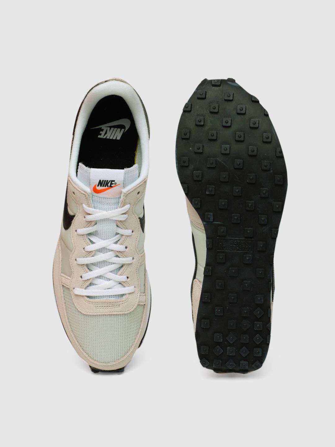 nike challenger beige
