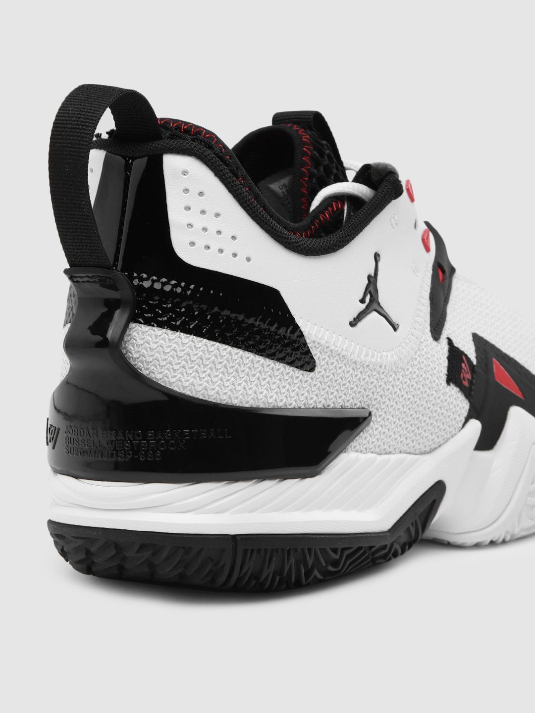 russell westbrook black and white shoes