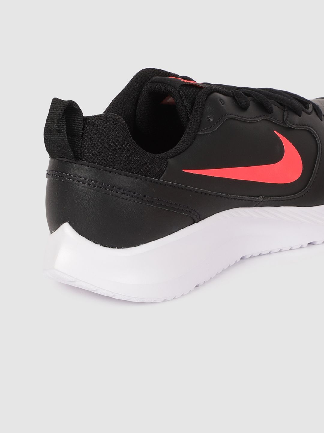 nike todos black womens