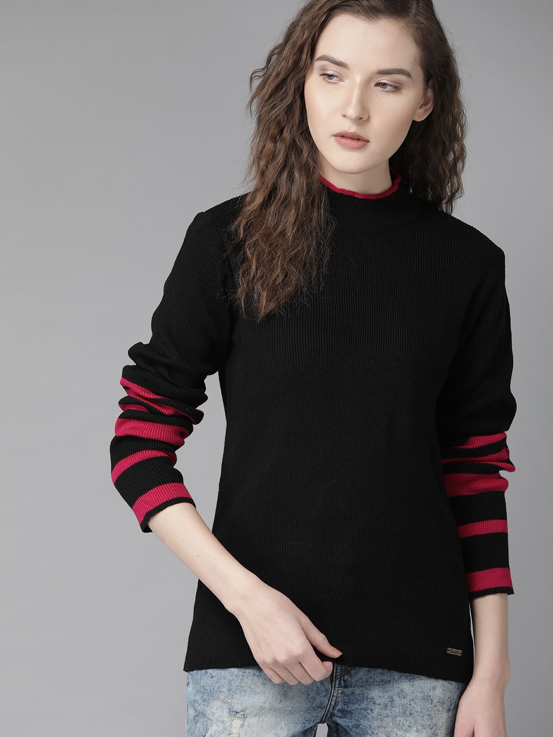 Roadster Women Black Ribbed Pullover Sweater Price in India