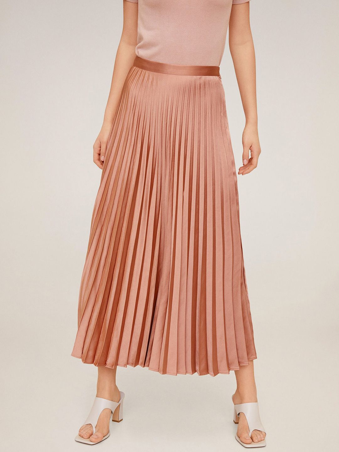 Women Peach-Coloured Solid Accordian Pleated A-Line Skirt