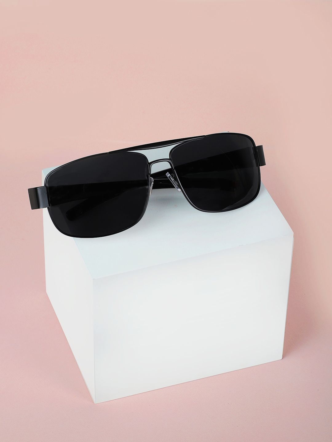 Carlton London Men Polarised Rectangle Sunglasses 611221