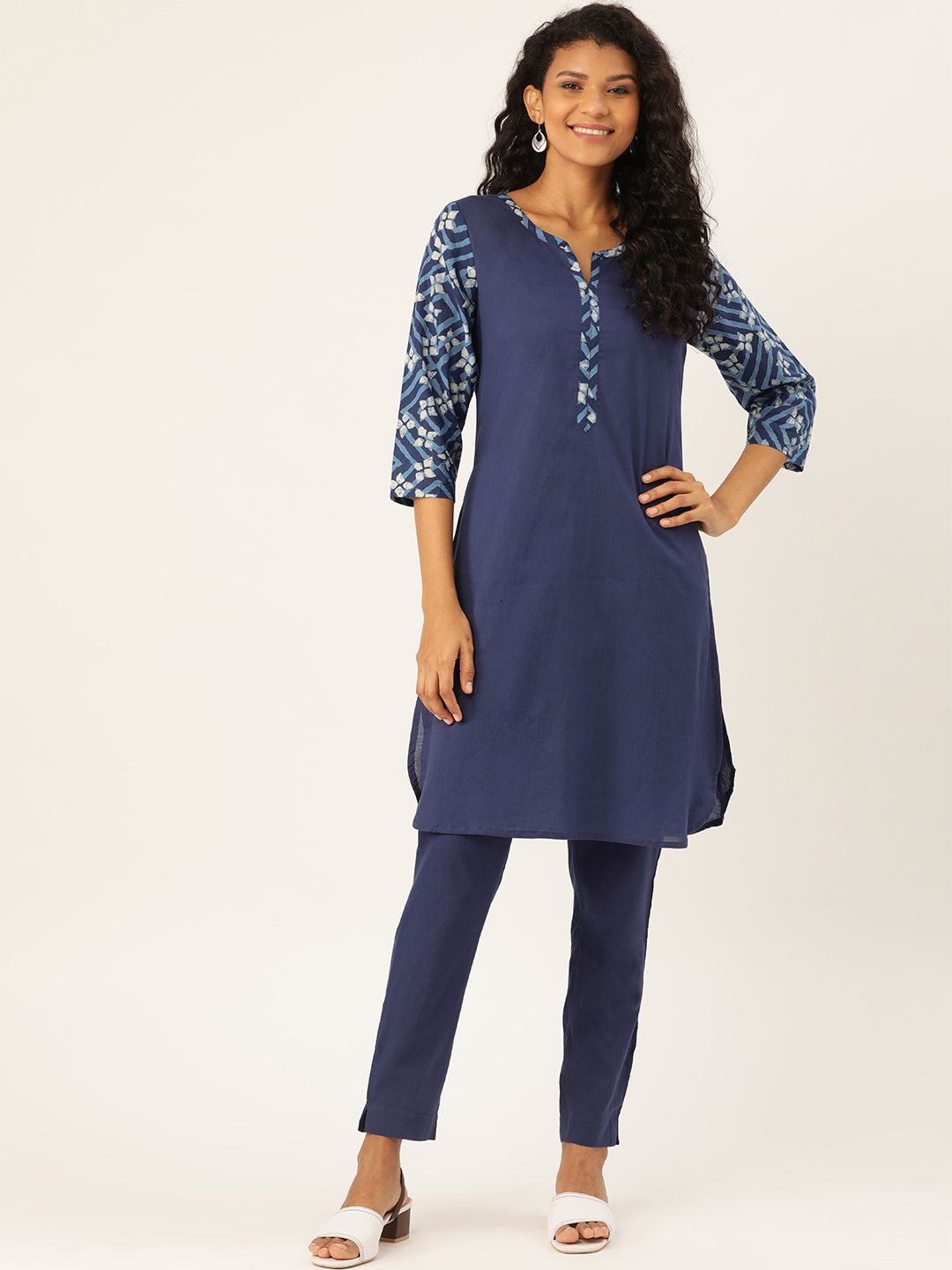 Sangria Women Navy Blue Solid Kurta with Trousers