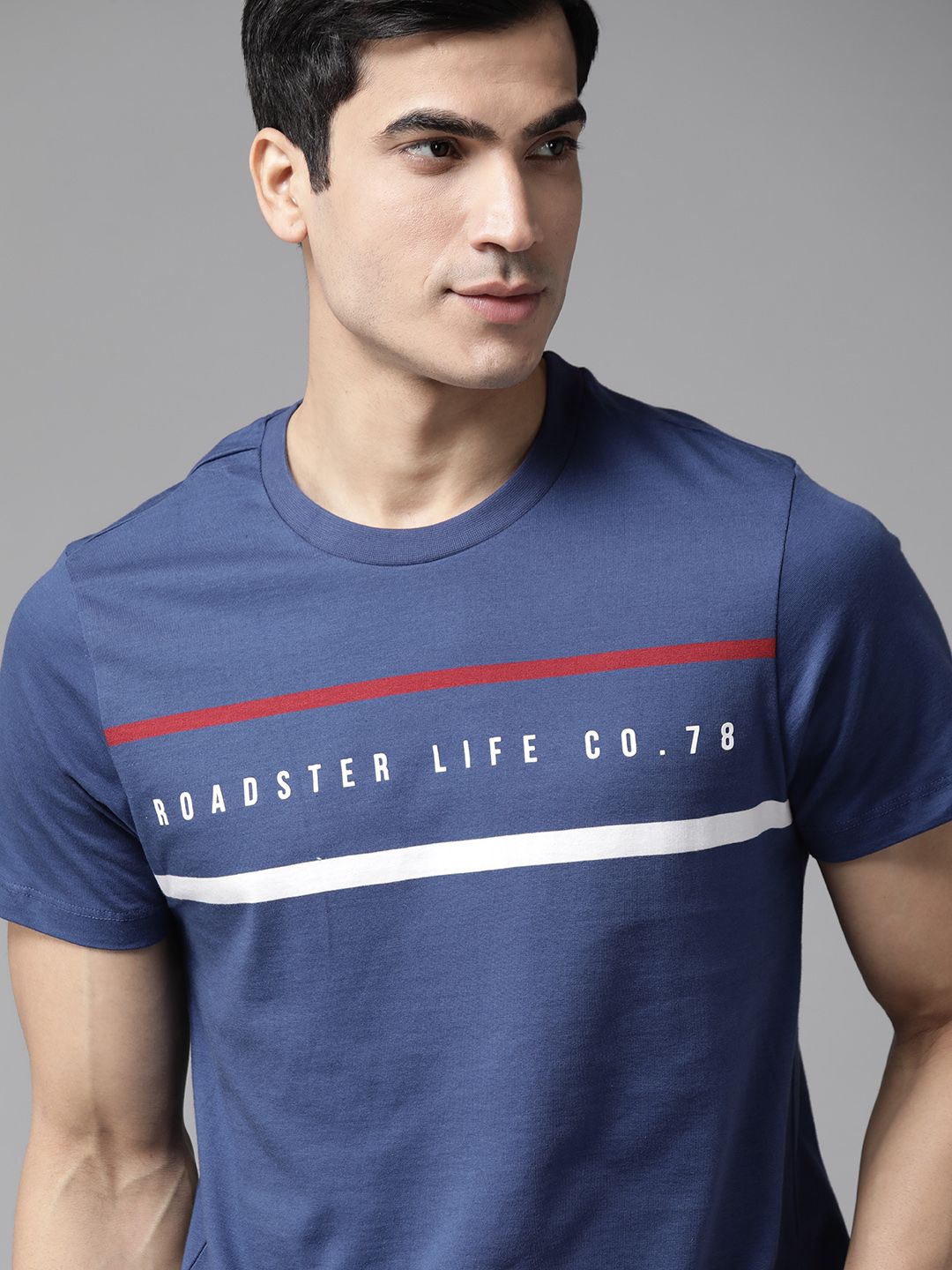 Roadster Men Blue  White Printed Round Neck  Cotton T-shirt