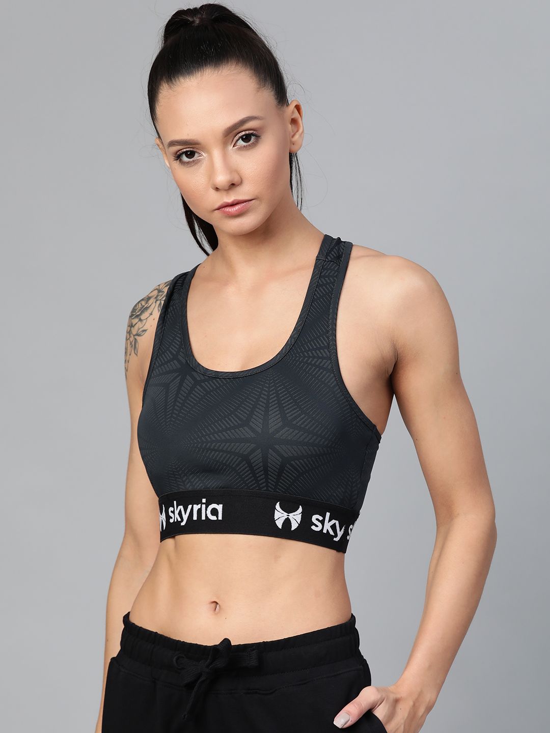 skyria Black & Charcoal Grey Printed Non-Wired Non Padded Sports Bra Price in India