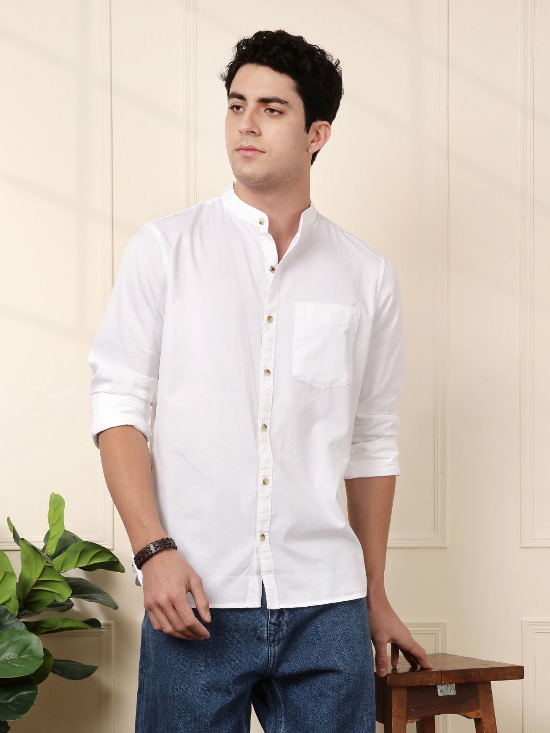 WROGN Men White Slim Fit Solid Casual Shirt