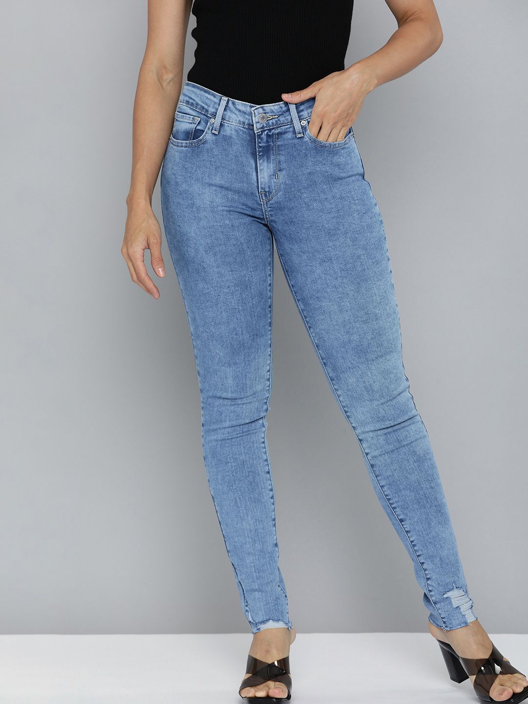 Levis Women Blue 711 Skinny Fit High-Rise Light Fade Stretchable Jeans Price in India