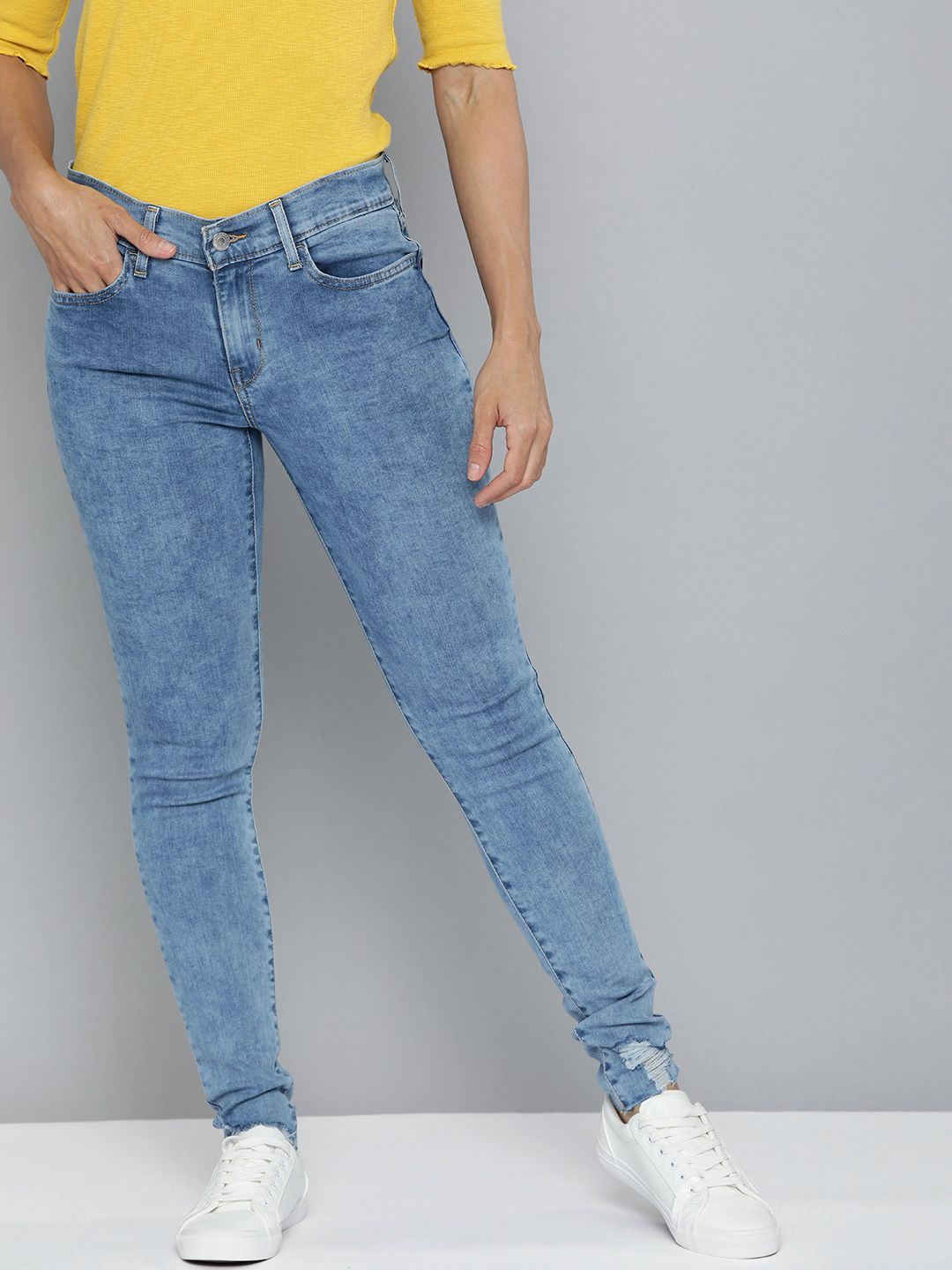 Levis Women Blue 710 Super Skinny Fit High-Rise Light Fade Stretchable Jeans