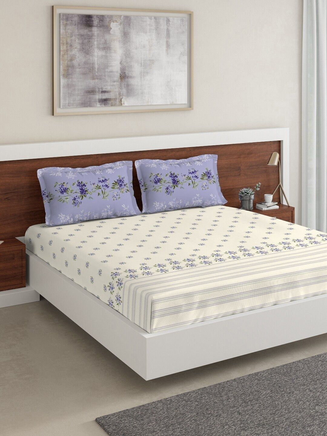 DDecor Cream-Coloured & Lavender Floral 140 TC Cotton 1 King Bedsheet with 2 Pillow Covers Price in India