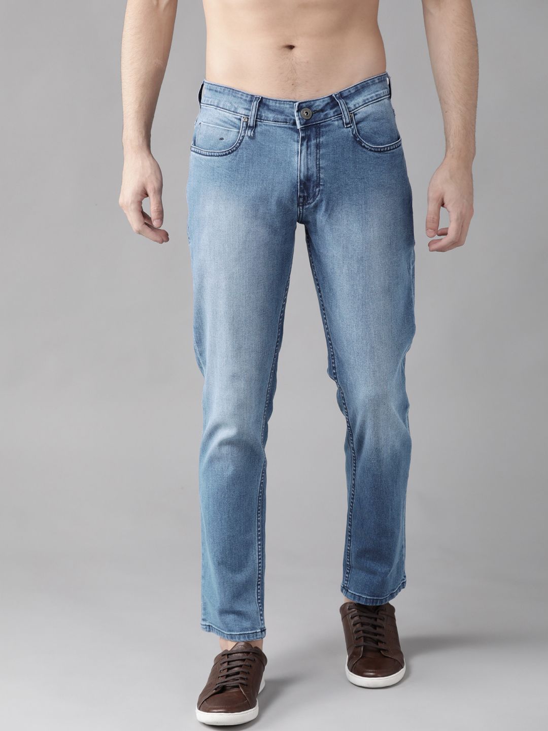 Roadster Men Blue Straight Fit Mid-Rise Clean Look Jeans