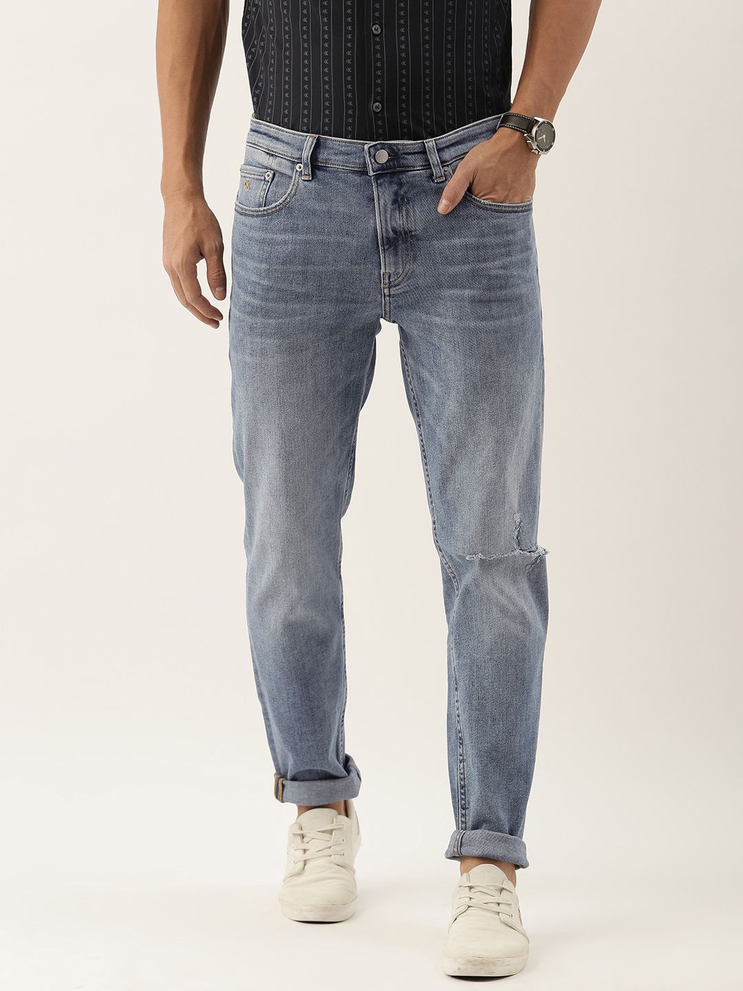 Calvin Klein Jeans Men Blue Body Tapered Fit Mid-Rise Mildly Distressed Stretchable Jeans