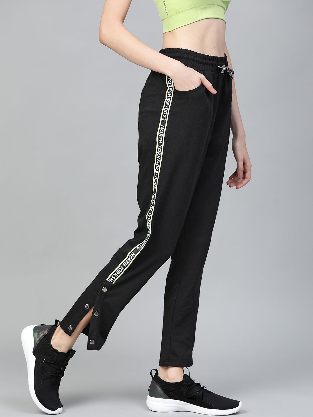 Hubberholme Women Black Slim Fit Solid Side Taping Track Pants Price in India