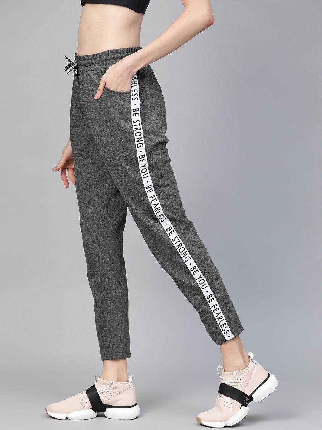 Hubberholme Women Charcoal Grey Slim Fit Solid Cropped Track Pant Price in India