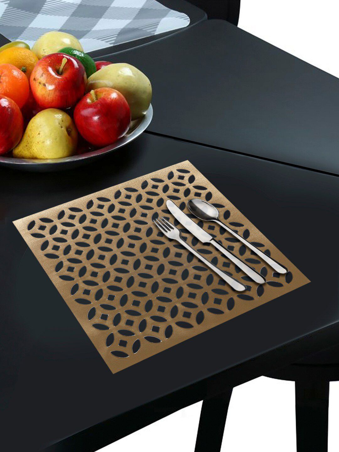Kuber Industries Set of 6 Gold Geometric Pattern PVC Soft Leather Dining Table Mats Price in India