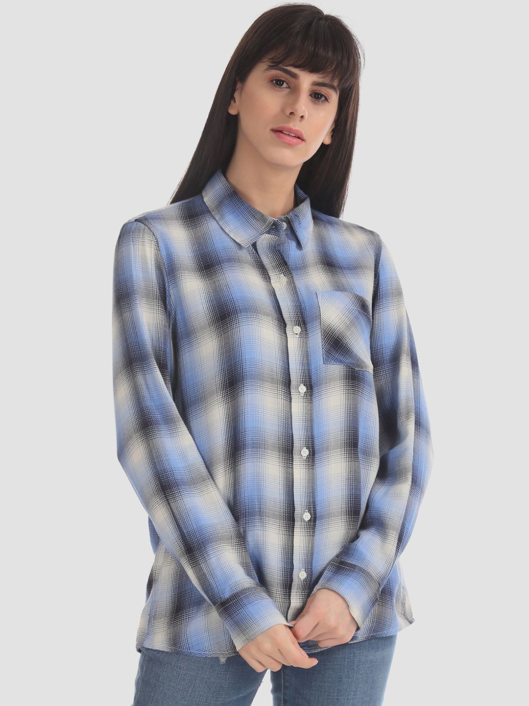 GAP Women Blue Regular Fit Checked Casual Shirt