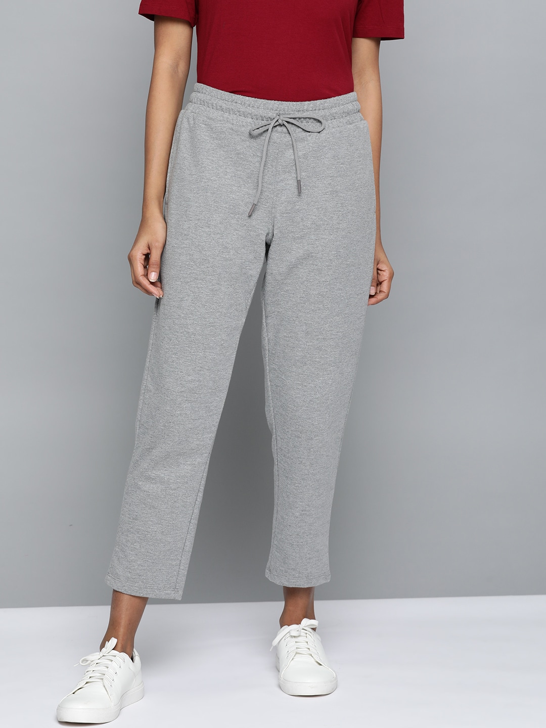Harvard Women Grey Melange Straight Fit Cropped Track Pants Price in India