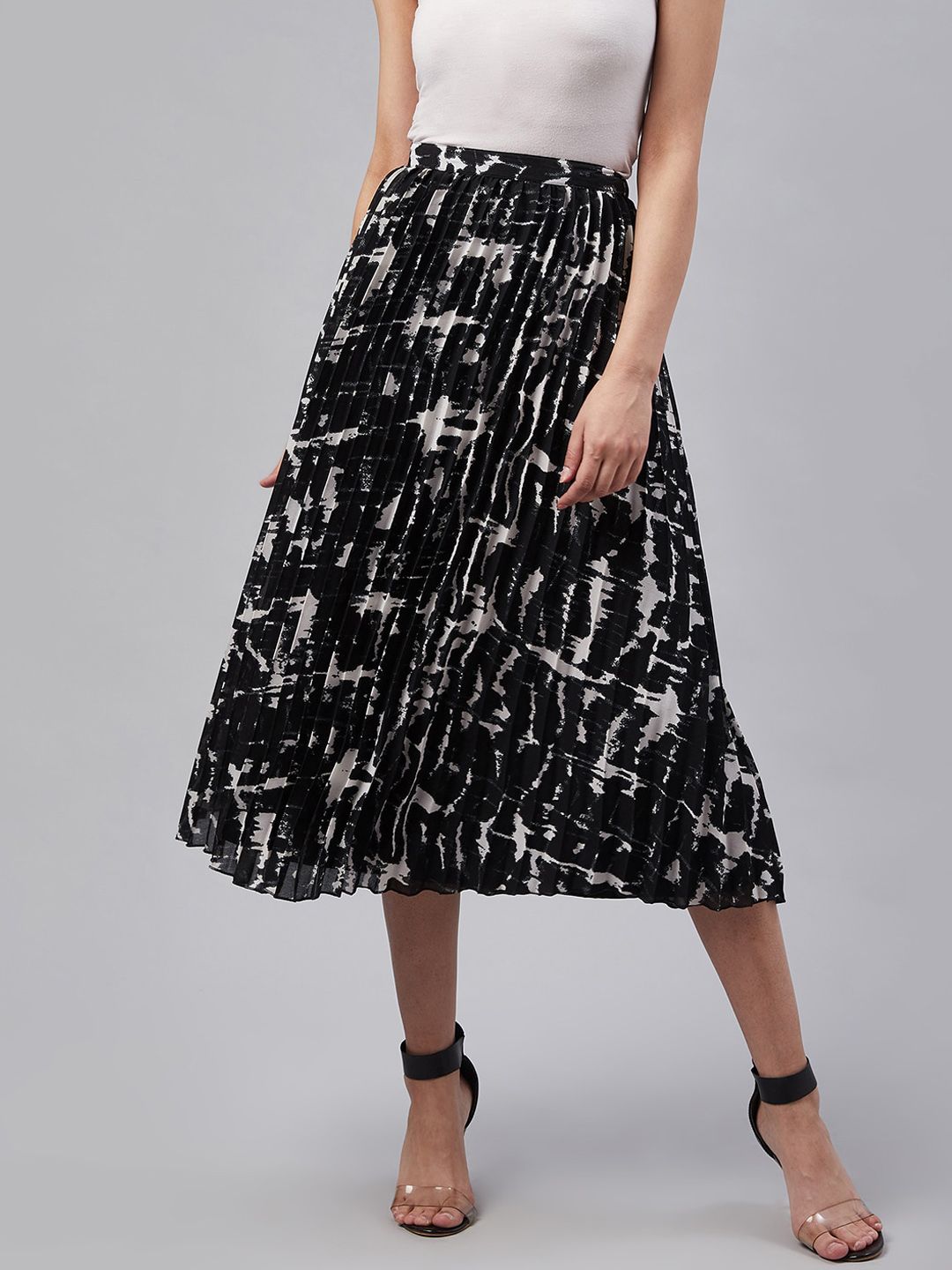 Carlton London Women Black & White Printed Pleated A-Line Midi Skirt