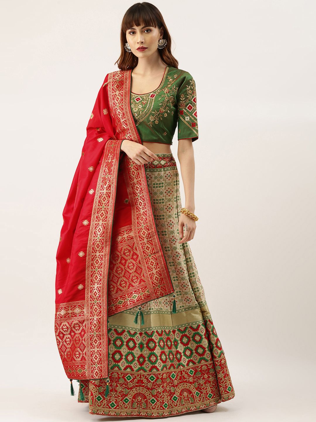 Kvsfab Green & White Embroidered Semi-Stitched Lehenga & Unstitched Blouse with Dupatta