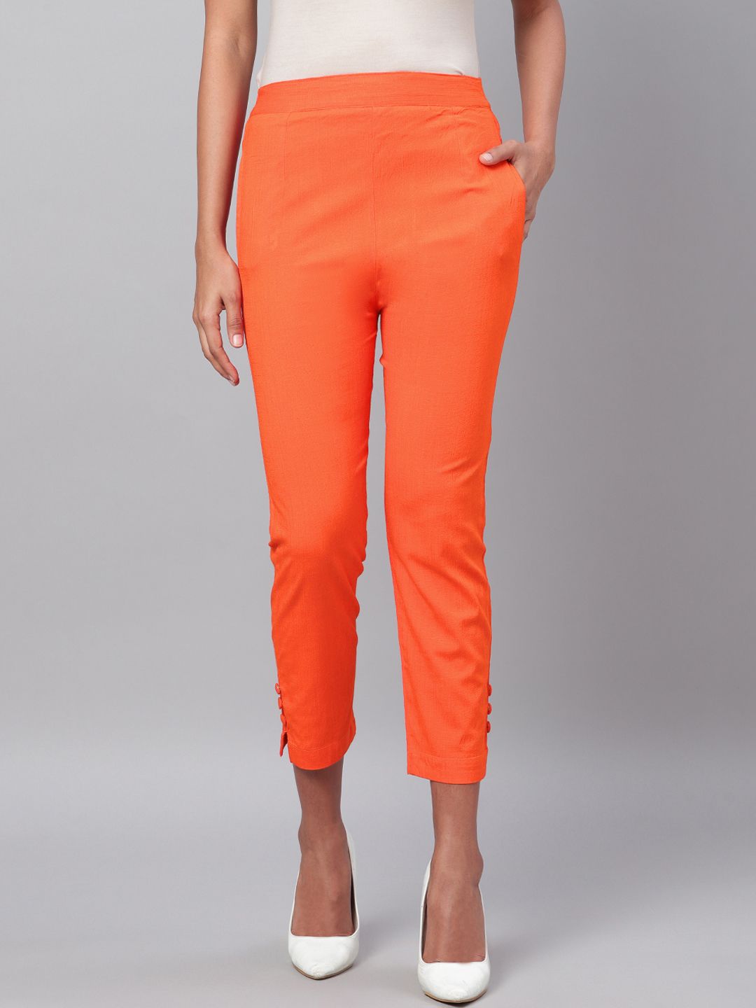 Myshka Women Orange Regular Fit Solid Cropped Trousers