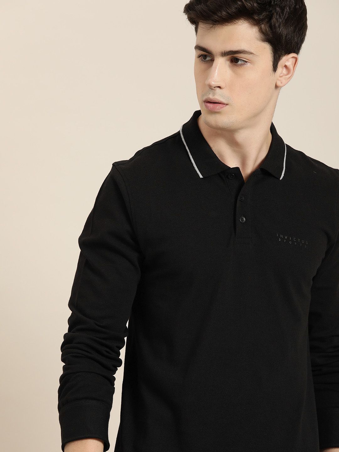INVICTUS Men Black Solid Polo Collar Fresh-On T-shirt