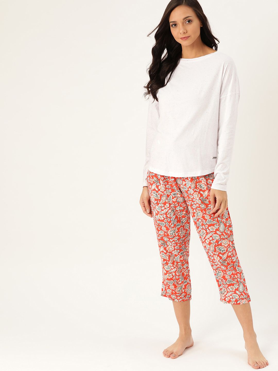 ETC Women Orange & White Floral Print Cropped Lounge Pants Price in India