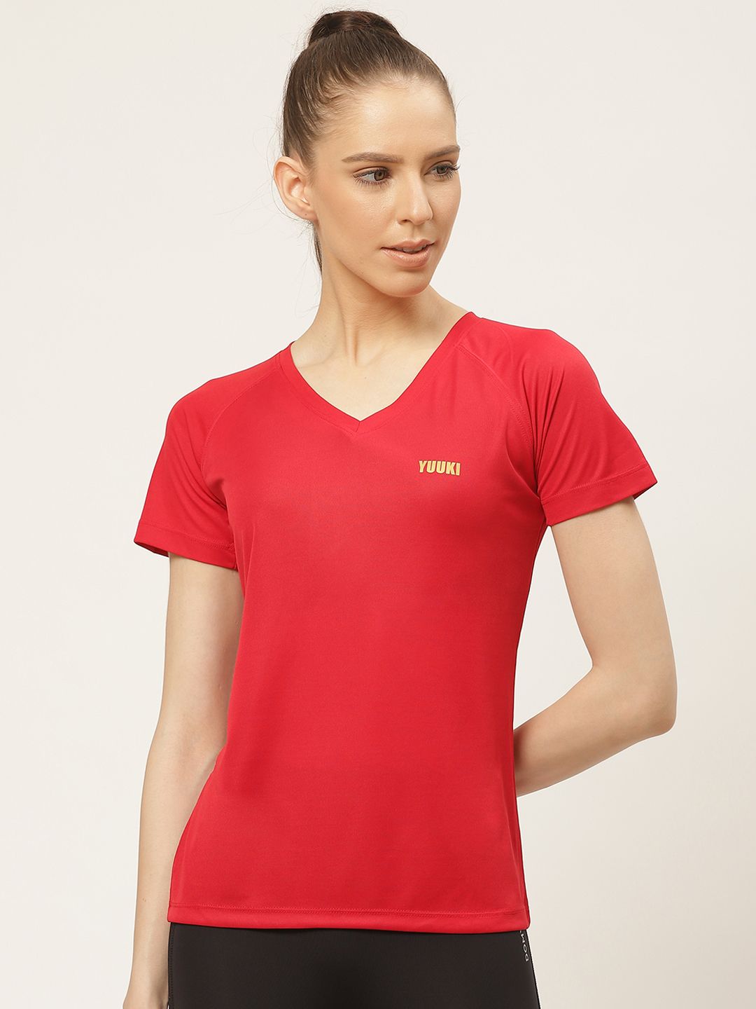 Yuuki Women Red Solid V-Neck T-shirt Price in India