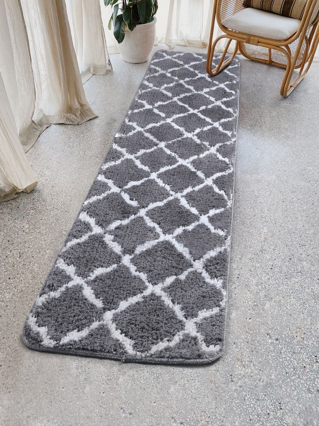 Saral Home Grey & White Trellis Design Anti-Skid Floor Runner Price in India