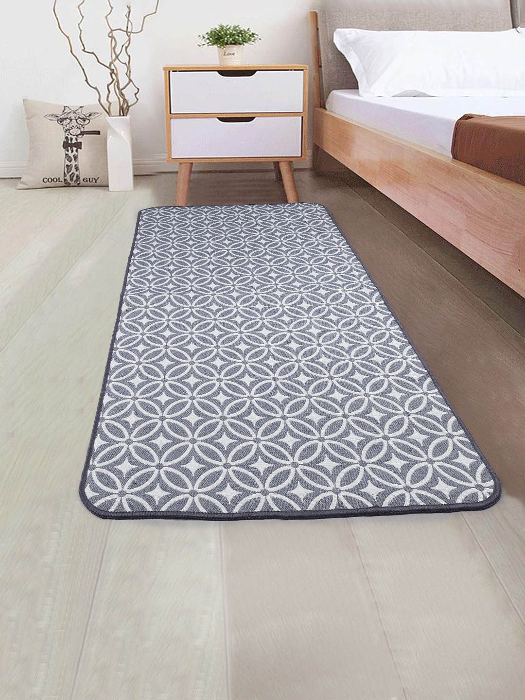 Saral Home Grey & White Floral Jacquard Anti-Skid Floor Runner Price in India