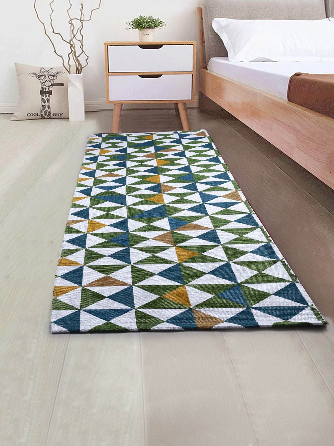 Saral Home Green & Blue Geometric Floor Runner Price in India