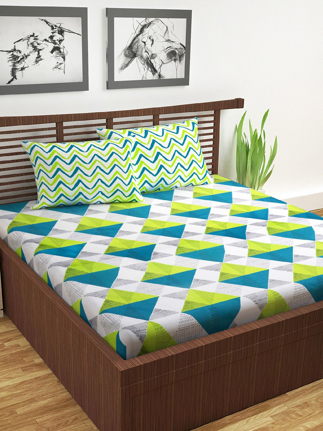 Divine Casa Green & Turquoise Blue Geometric 144 TC Cotton 1 Queen Bedsheet with 2 Pillow Covers Price in India