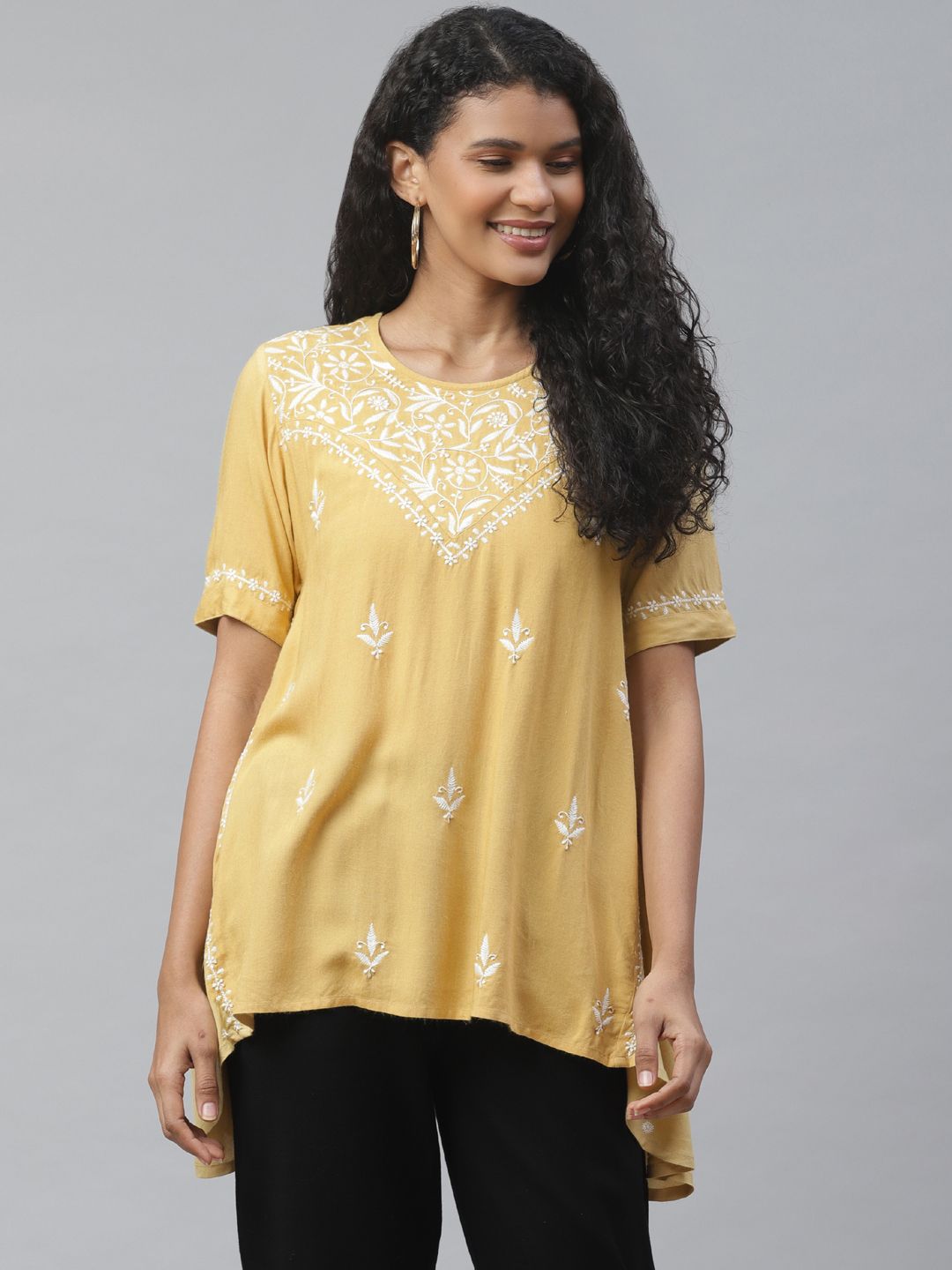 akheri Women Beige Chikankari Embroidered High-Low Top