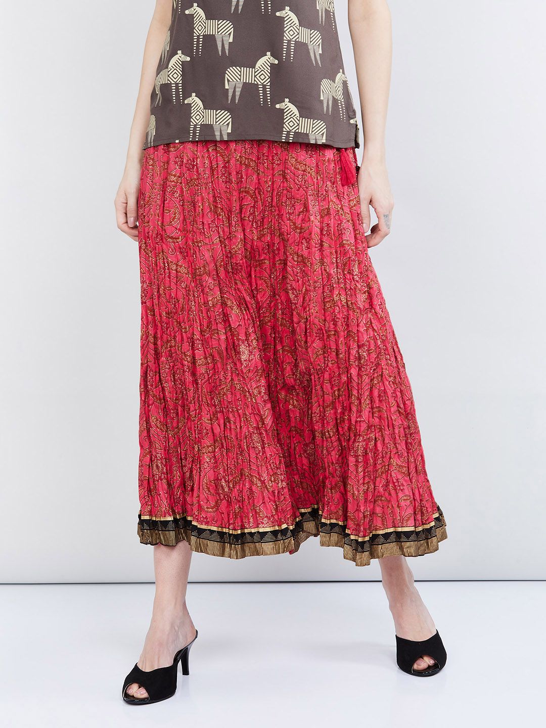 max Women Pink & Gold-Colour Printed Crinkled Midi Skirt