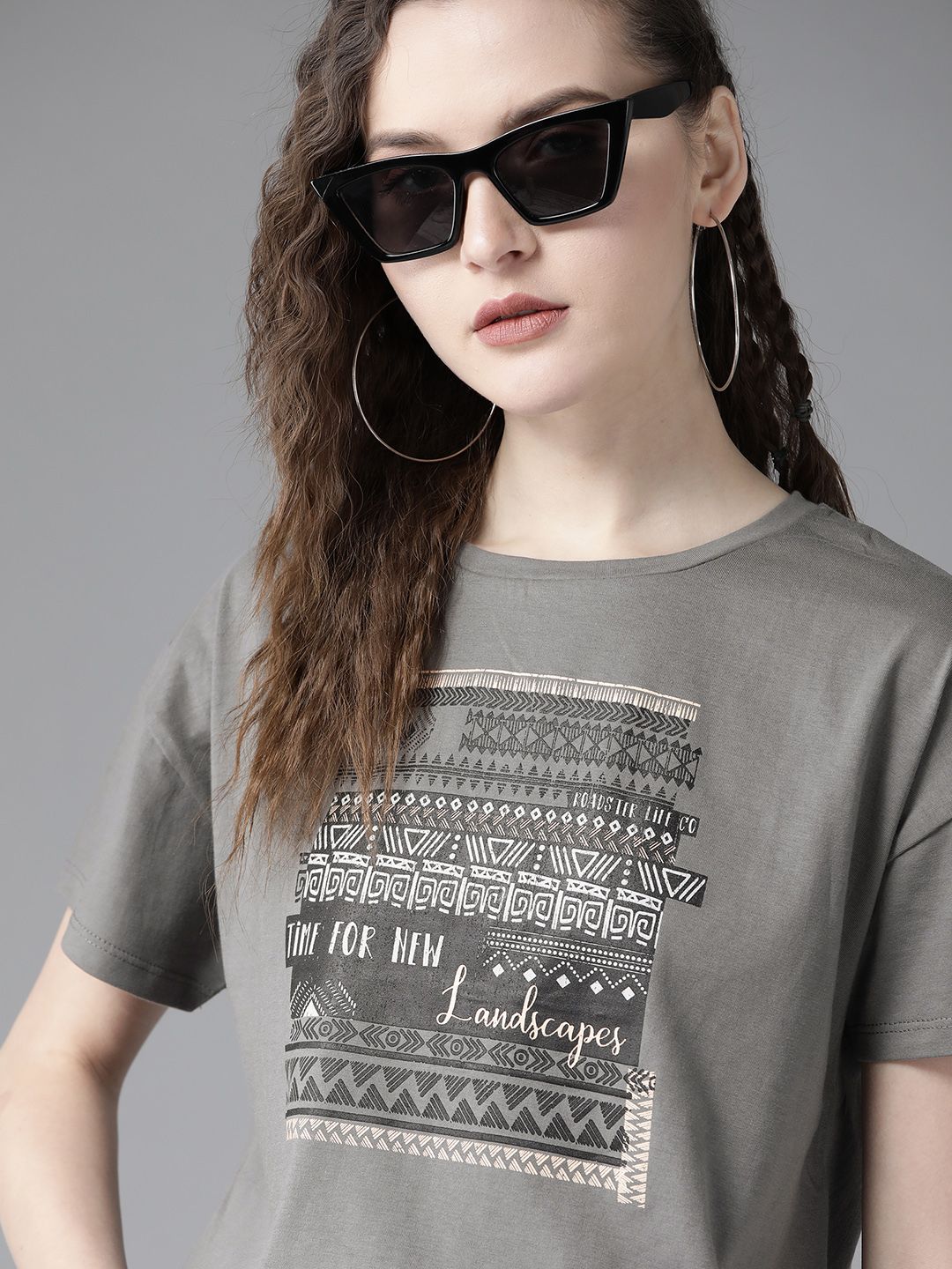 Roadster Women Grey & Black Printed Round Neck T-shirt