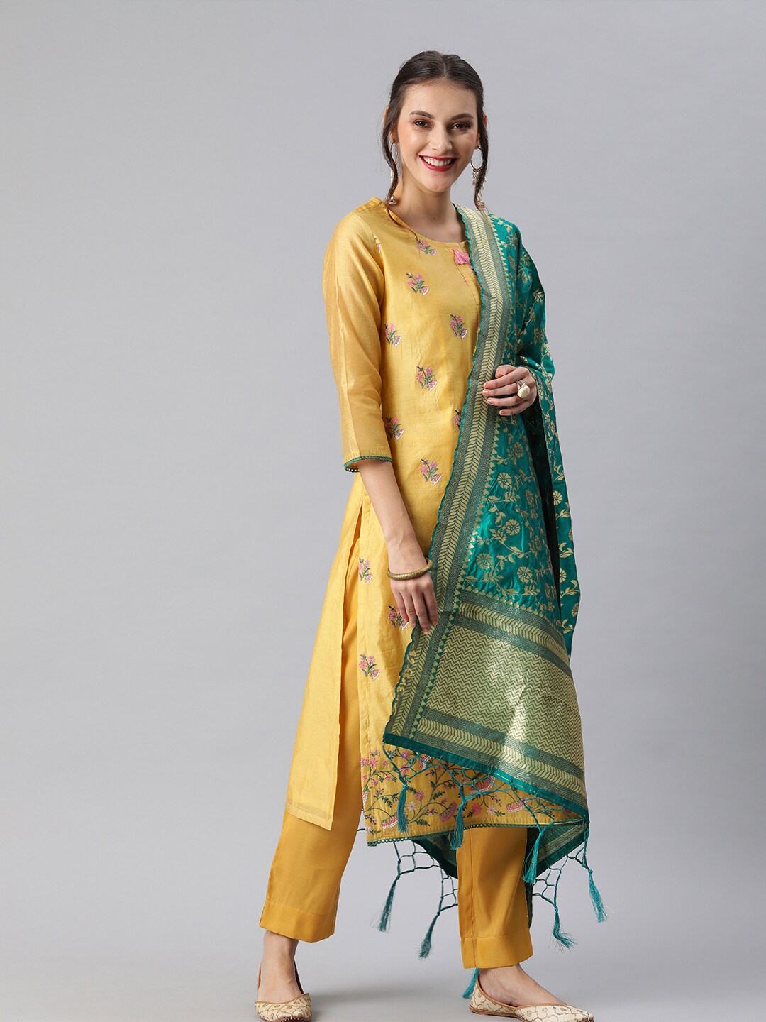 Inddus Green & Gold-Toned Woven Design Dupatta Price in India