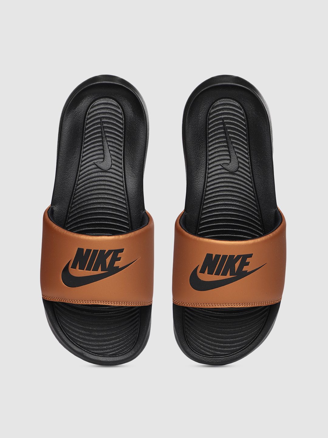 Nike Women Copper-Toned & Black VICTORI ONE Printed Sliders Price in India