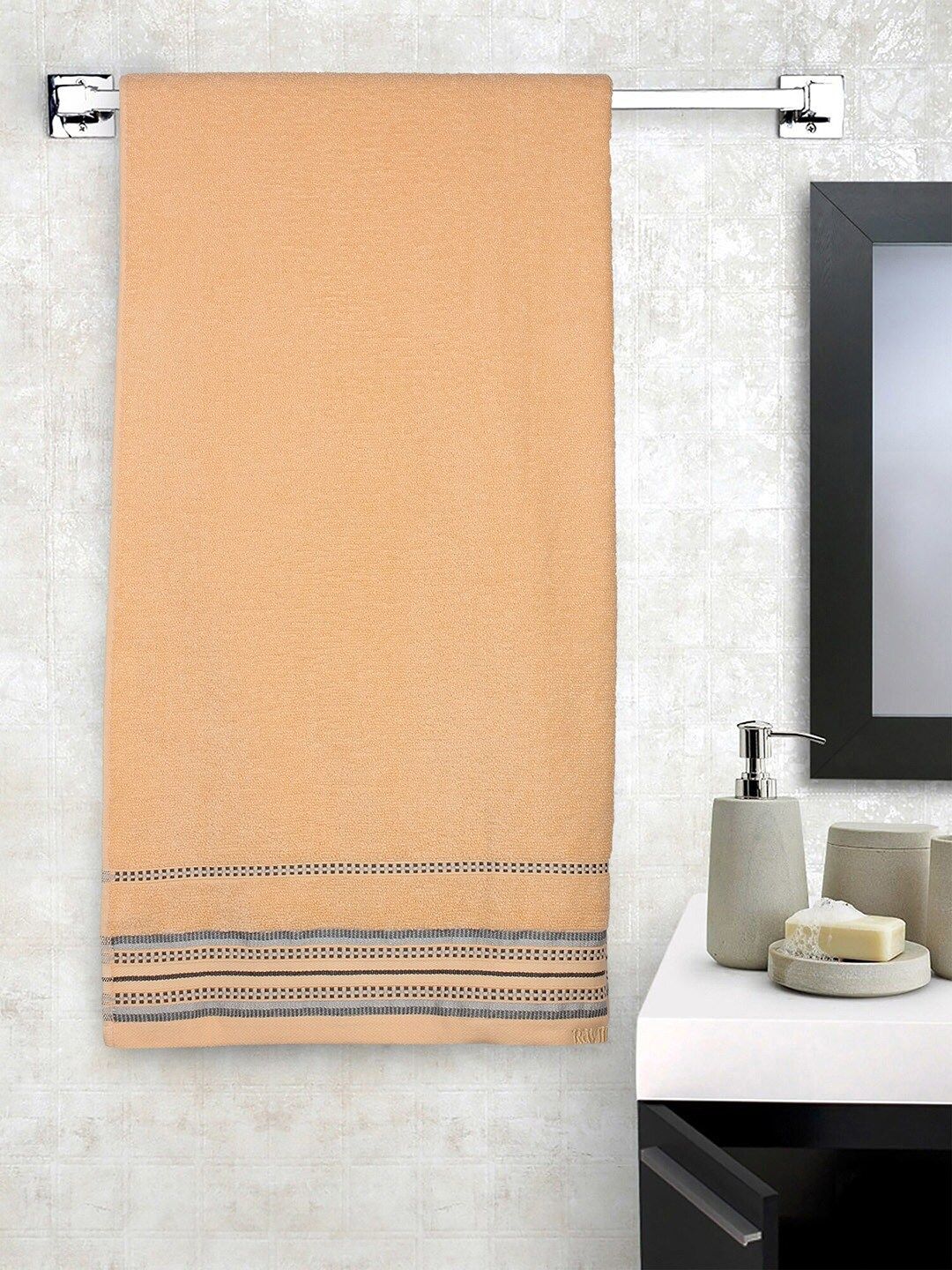 Raymond Home Unisex Peach-Coloured 380 GSM Bath Towel Price in India