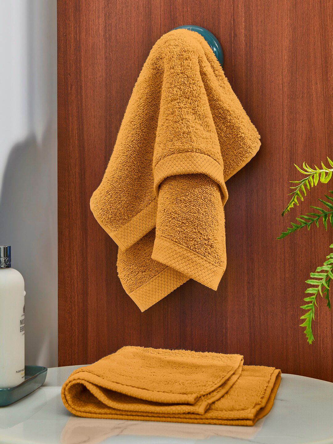 DDecor Unisex Set Of 2 Orange Solid 550 GSM Hand Towels Price in India