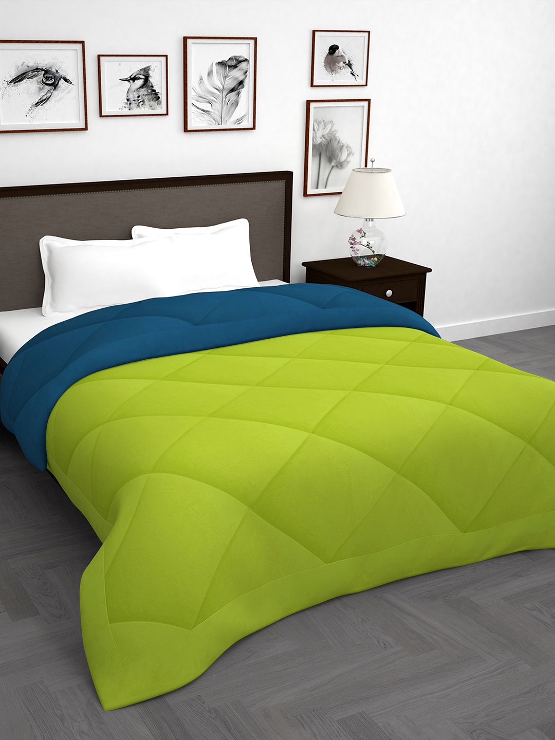 Story@home Fluorescent Green & Navy Blue Solid Mild Winter 200 GSM Double Bed Comforter Price in India