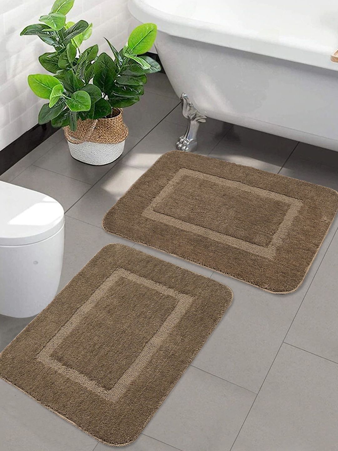 Saral Home Set of 2 Beige Microfiber Anti-Skid Bath Mats