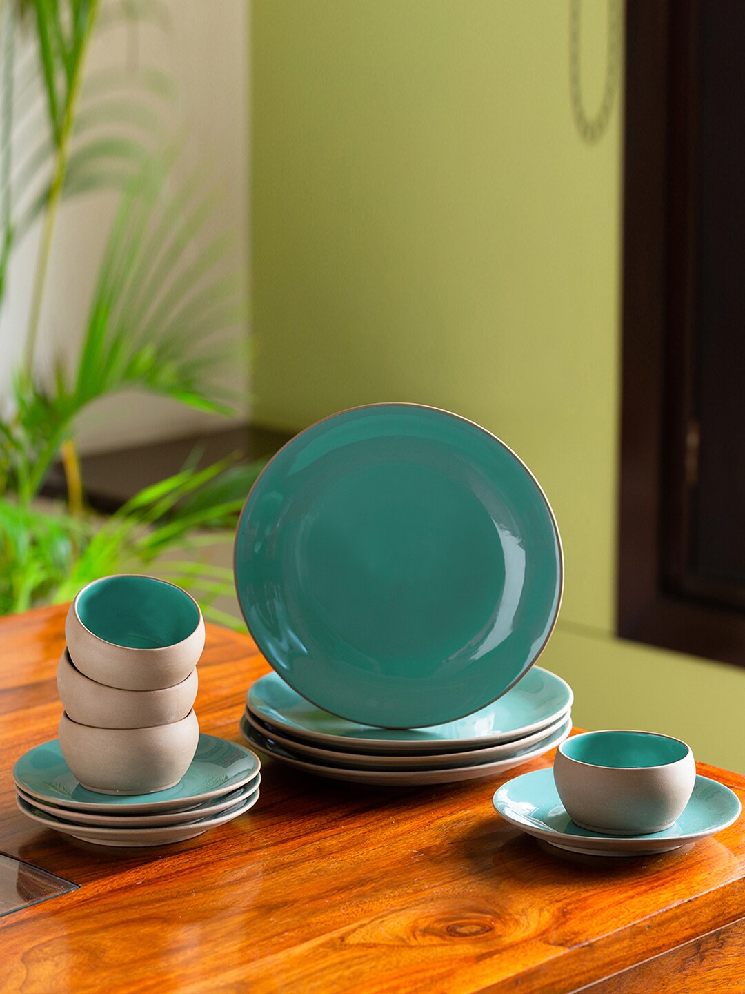 ExclusiveLane Turquoise Set Of 12 Pcs Blue & Brown Ceramic Dinner Set Price in India